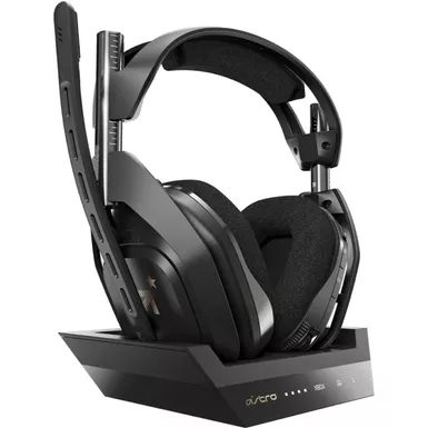 image of Astro Gaming - A50 Refreshed Wireless Headest with Base Station for XBox1 , Black with sku:6tb745-ingram