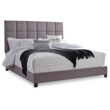 Dolante King Upholstered Bed