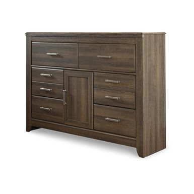 Juararo Six Drawer Dresser