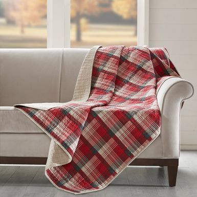 Red Tasha Quilted Throw 50x70"