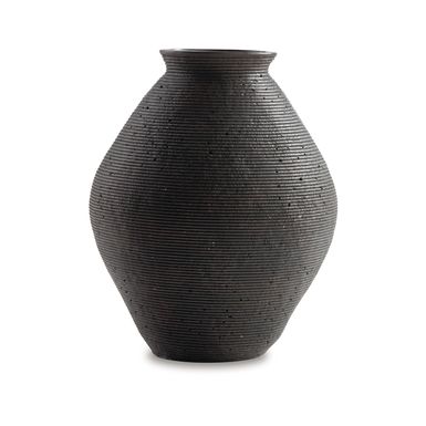 Hannela Vase