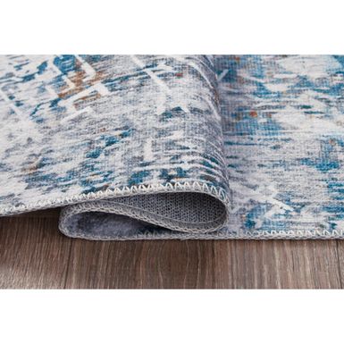 Garyard 5' x 7' Rug