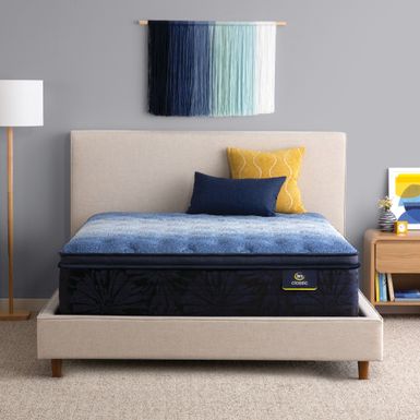 Serta Classic Brecon 14.5" Plush Pillow Top Mattress -Queen