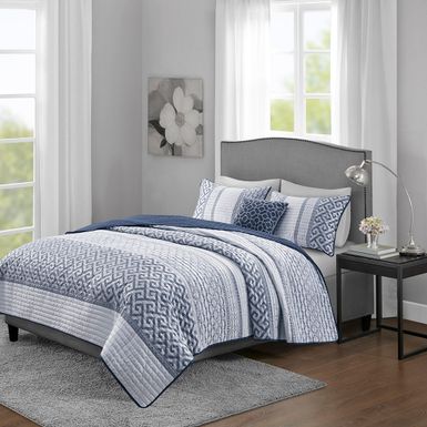 Navy Bennett 4 Piece Jacquard Quilt Set with Throw Pillow, King/Cal King