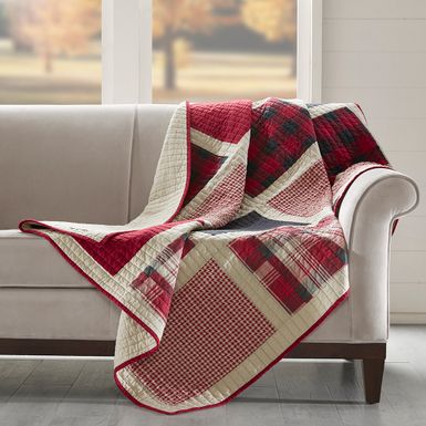 Red Huntington Quilted Throw 50x70"