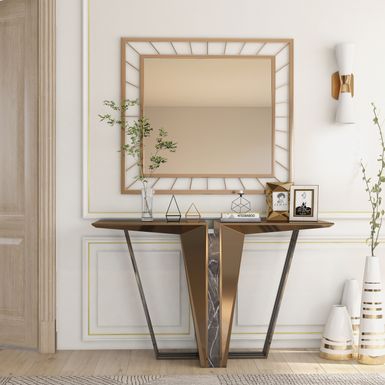 Contemporary Metal Wall Mirror in Gold