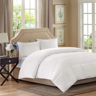 White Benton All Season 2 in 1 Down Alternative Comforter Twin