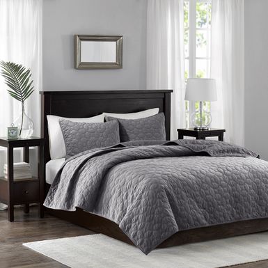 Grey Harper 3 Piece Velvet Quilt Set King/Cal King