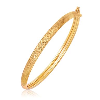 14k Yellow Gold Diamond Cut Motif Dome Style Children's Bangle (5.5 Inch)