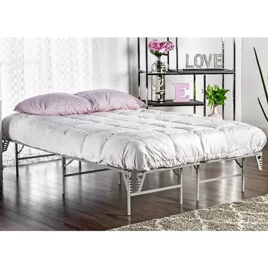 Transitional Full Metal Bed Frame with Mattress Foundation in Silver