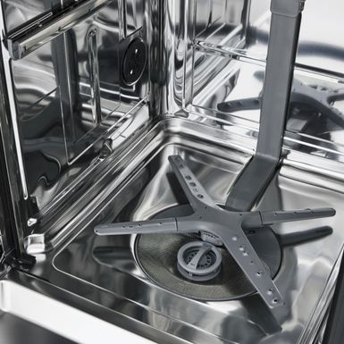 Alt View Zoom 21. LG - 24" Front Control Built-In Stainless Steel Tub Dishwasher with QuadWash and 50 dba - Stainless steel