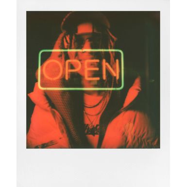 Alt View Zoom 13. Polaroid - Go Camera-Everything Box