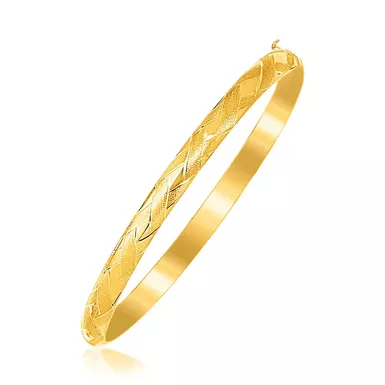 14k Yellow Gold Children's Bangle with Diamond Cuts (5.5 Inch)