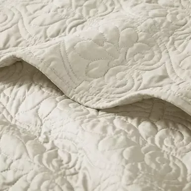image of Ivory Quebec Oversized Quilted Throw 60x70" with sku:mp50-2985-olliix