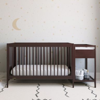 Graco Fable 4-in-1 Convertible Crib and Changer - Pebble Gray