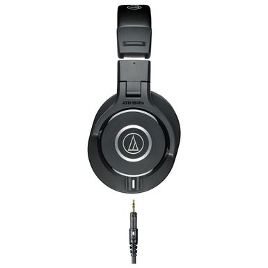 Front Zoom. Audio-Technica - ATH-M40x Monitor Headphones - Black