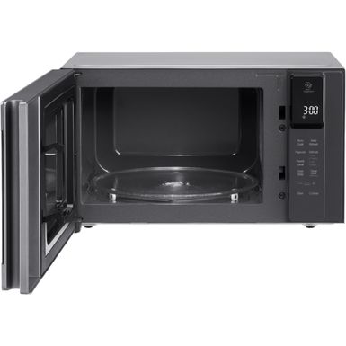 Alt View Zoom 12. LG - NeoChef 0.9 Cu. Ft. Compact Microwave with EasyClean - Stainless steel
