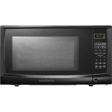image of Insignia™ - 0.7 Cu. Ft. Compact Microwave - Black with sku:bb21135996-bestbuy