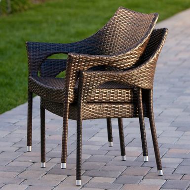 Cliff Circular Outdoor Cast and Wicker 5-piece Set by Christopher Knight Home - Cliff Outdoor Cast and Wicker 5-piece Set