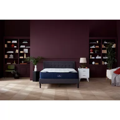 image of Dream Cloud 14" Hybrid Mattress Full/ Bed-in-a-Box with sku:dcttmattress-s:full-resident