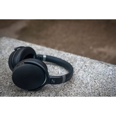 Alt View Zoom 14. Sennheiser - HD 450BT Wireless Noise Cancelling Over-the-Ear Headphones - Black