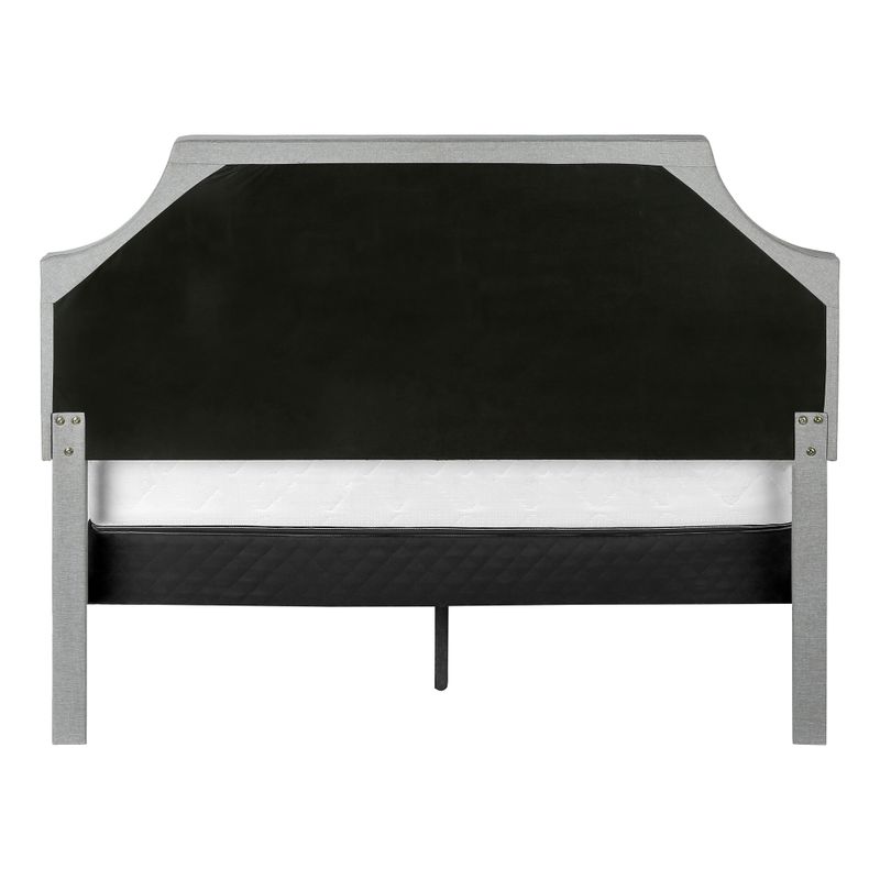 Bed - Queen Size / Grey Linen With Chrome Metal Legs