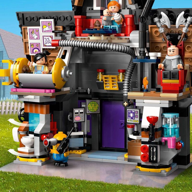 LEGO - Despicable Me 4 Minions and Gru's Family Mansion, Minions Toy House, 75583