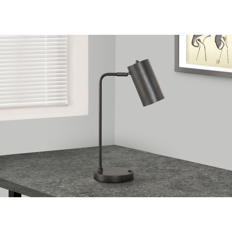 Lighting - 18"H Table Lamp Grey Metal / Grey Shade / USB