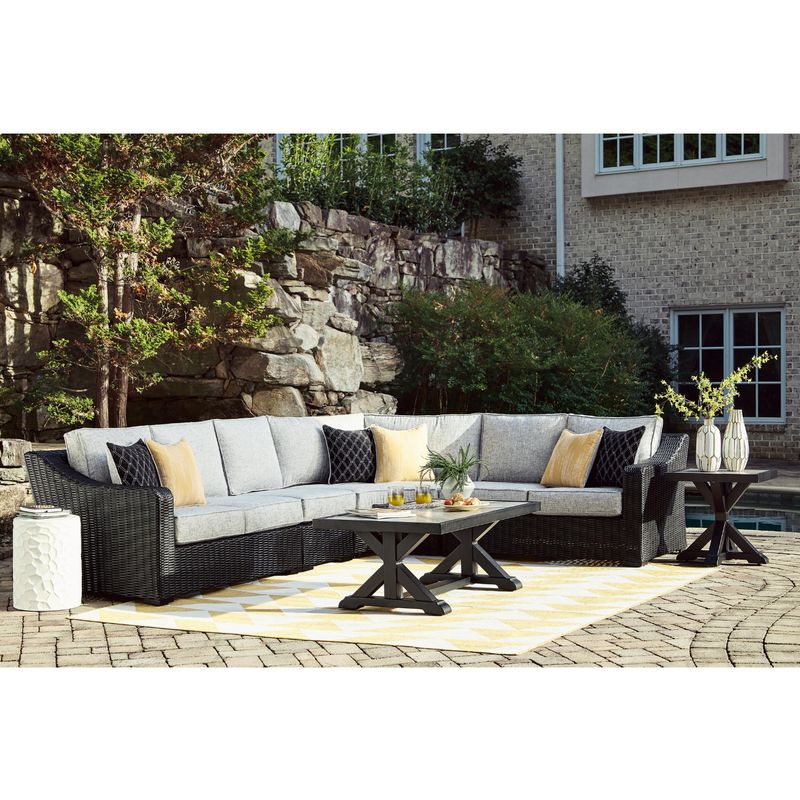 Beachcroft Outdoor End Table