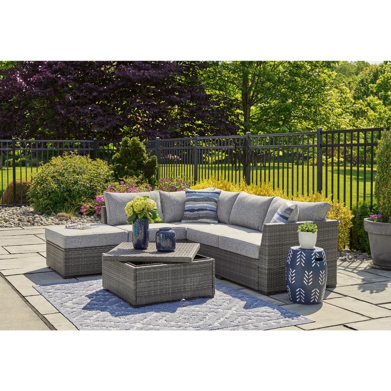 Petal Road Outdoor Loveseat Sectional/Ottoman/Table Set (Set of 4)