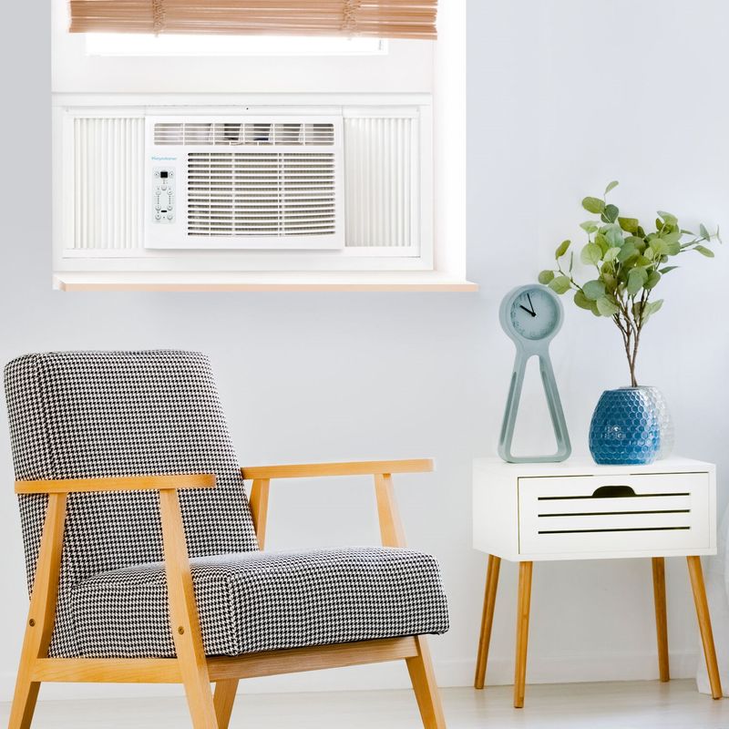 KEYSTONE - 6,000 BTU Window-Mounted Air Conditioner with Follow Me LCD Remote Control