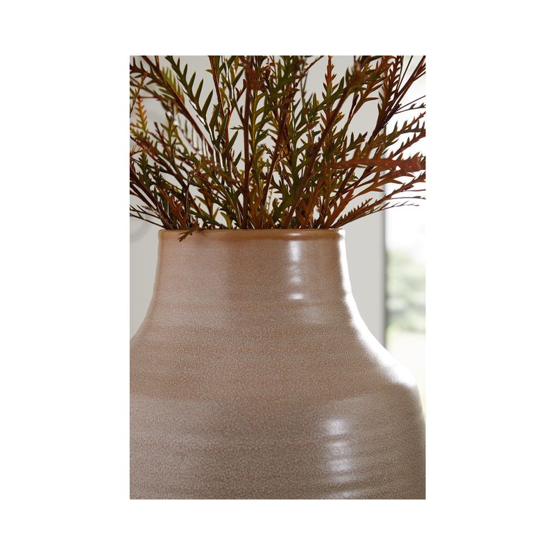 Millcott Vase