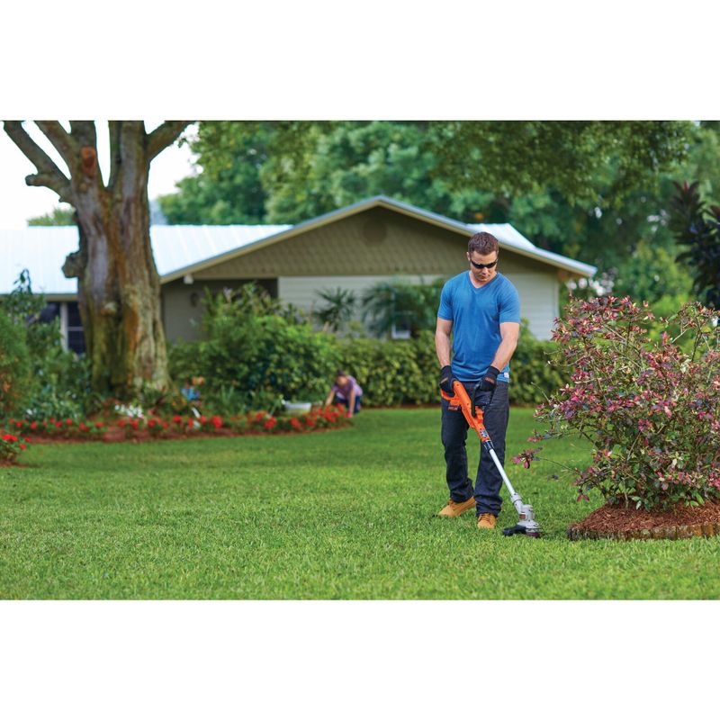 Black & Decker - 20V Max Lithium12 String Trimmer/Edger w/ 2.0 Amp Battery