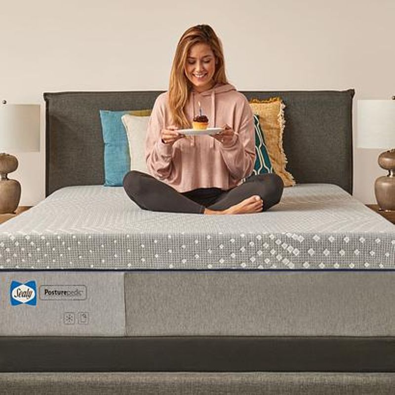 Sealy Posturepedic 13-inch Soft Gel Foam Mattress, King