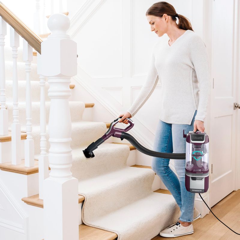 Shark - Rotator Pet Lift-Away ADV Upright Vacuum with DuoClean PowerFins HairPro and Odor Neutralizer Technology - Wine Purple
