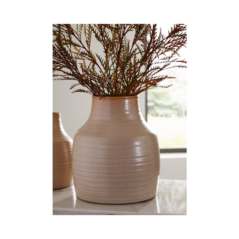 Millcott Vase