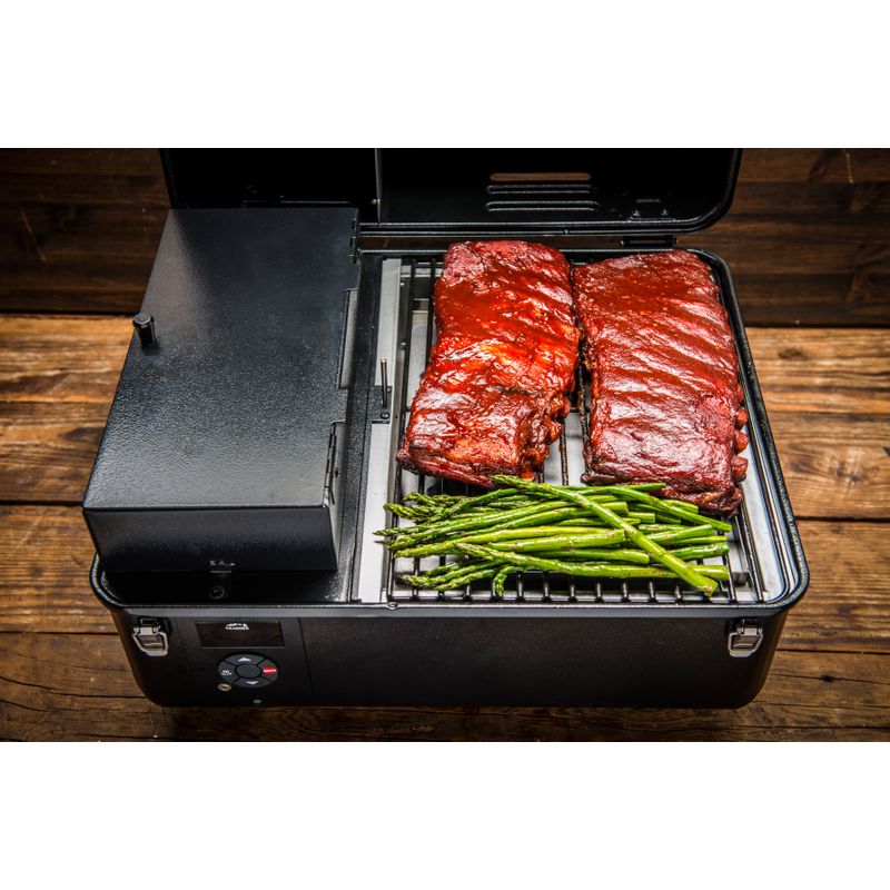 Traeger - Ranger Tabletop Pellet Grill