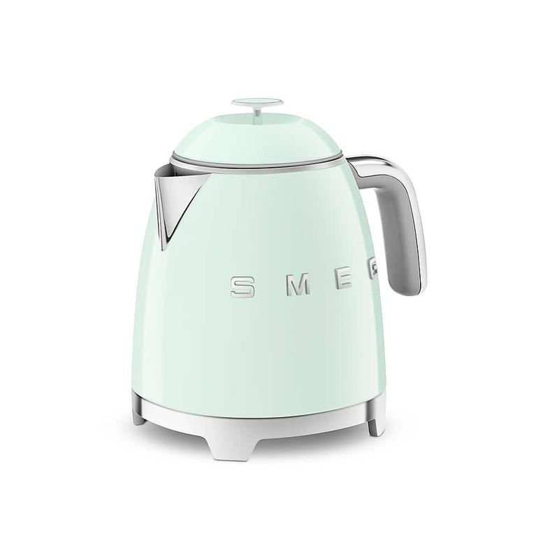 SMEG KLF05 3.5-cup Electric Mini Kettle - Pastel Green