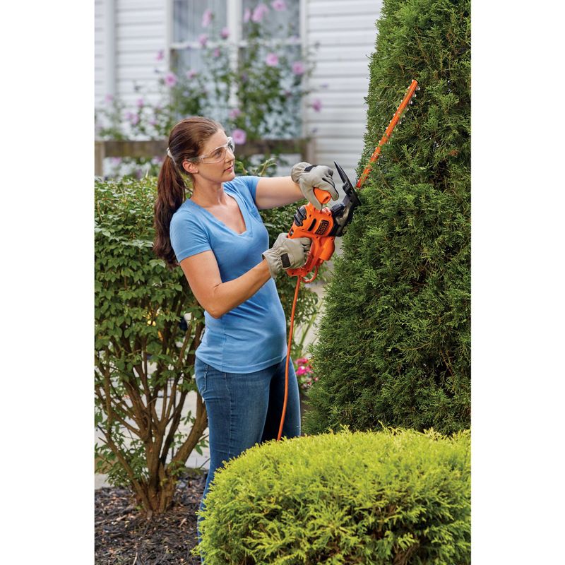 Black & Decker - 16 Dual-Action Electric Hedge Trimmer