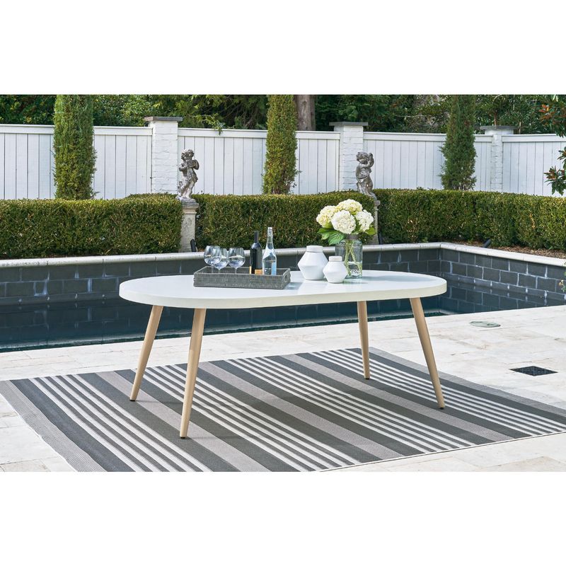 Seton Creek Outdoor Dining Table