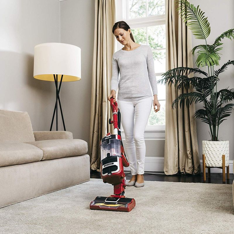 Shark - Navigator Lift-Away Self-Cleaning Vacuum