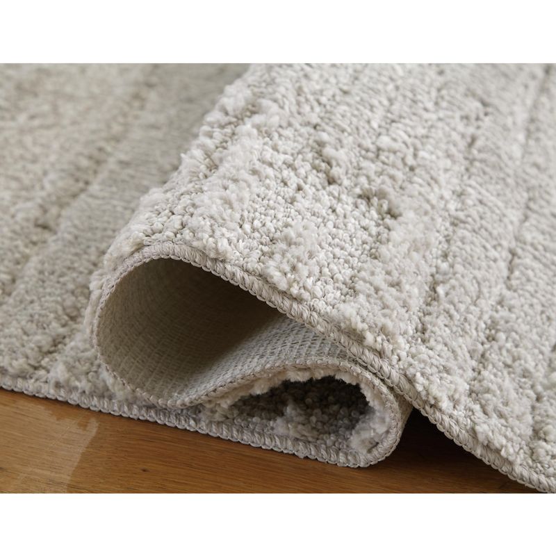 Ivygail Large Rug