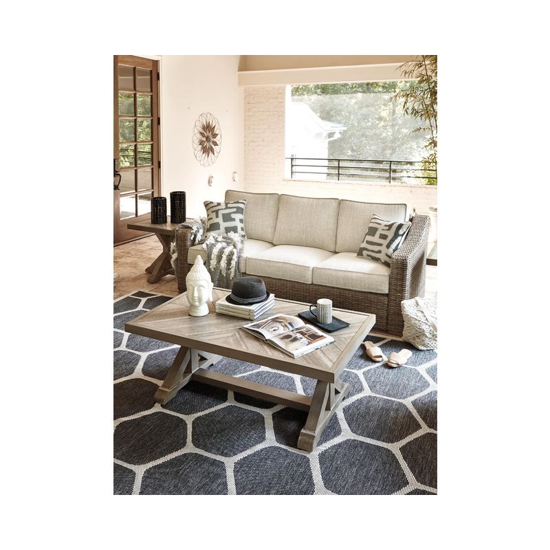 Beachcroft Sofa with Cushion