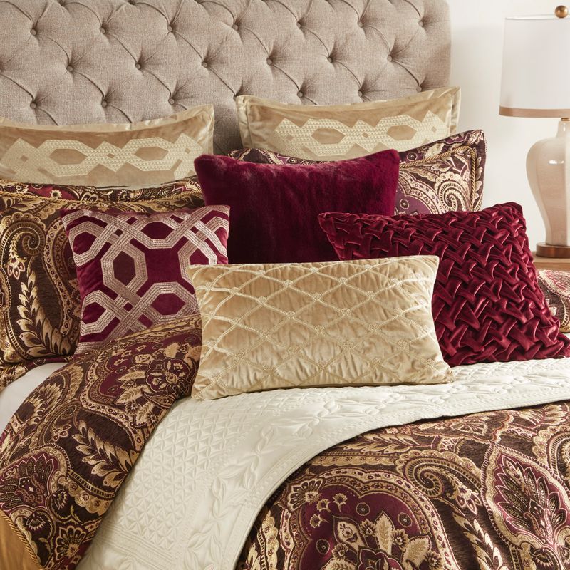 Burgundy Julius 4 Piece Comforter Set Cal King