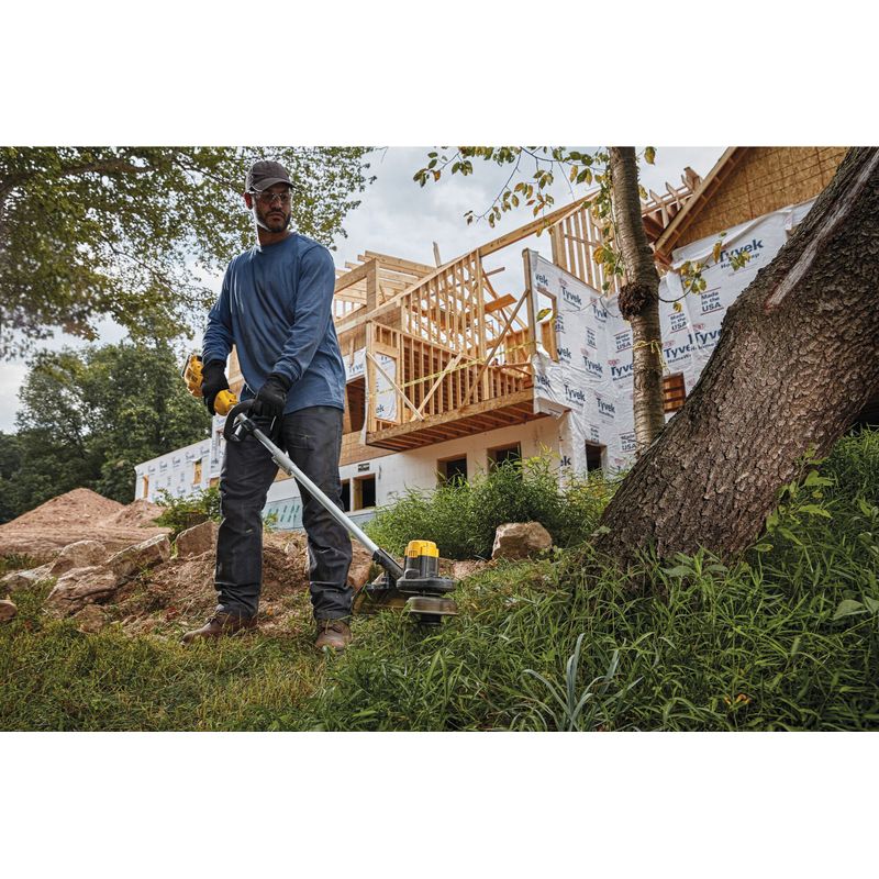 DeWalt - 20V MAX 13 Cordless String Trimmer w/ Battery & Charger