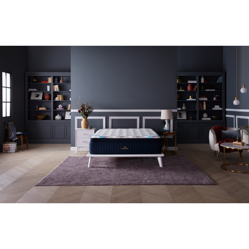 Dream Cloud Premier 14" Hybrid Mattress Queen/ Bed-in-a-Box