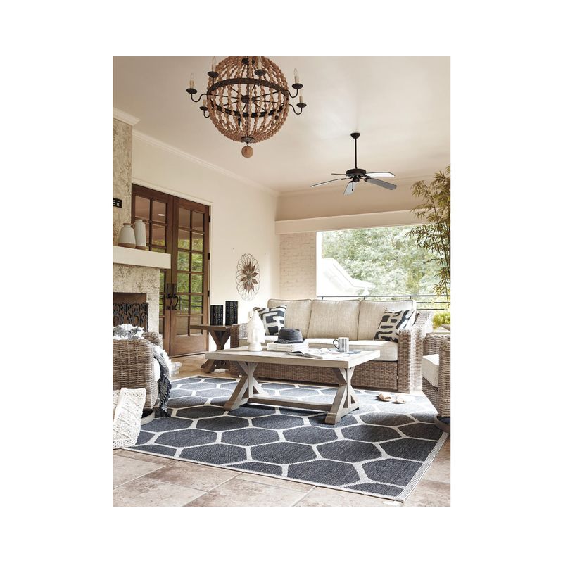 Beachcroft Sofa with Cushion