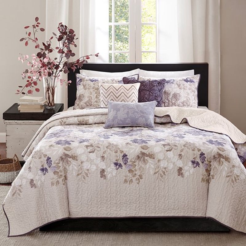 Taupe Luna 6 Piece Printed Quilt Set with Throw Pillows King/Cal King