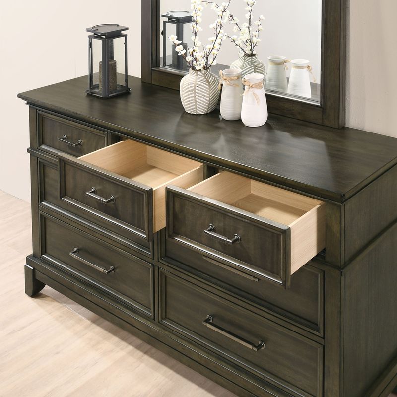 Traditional Wood 7-Drawer Dresser in Gray