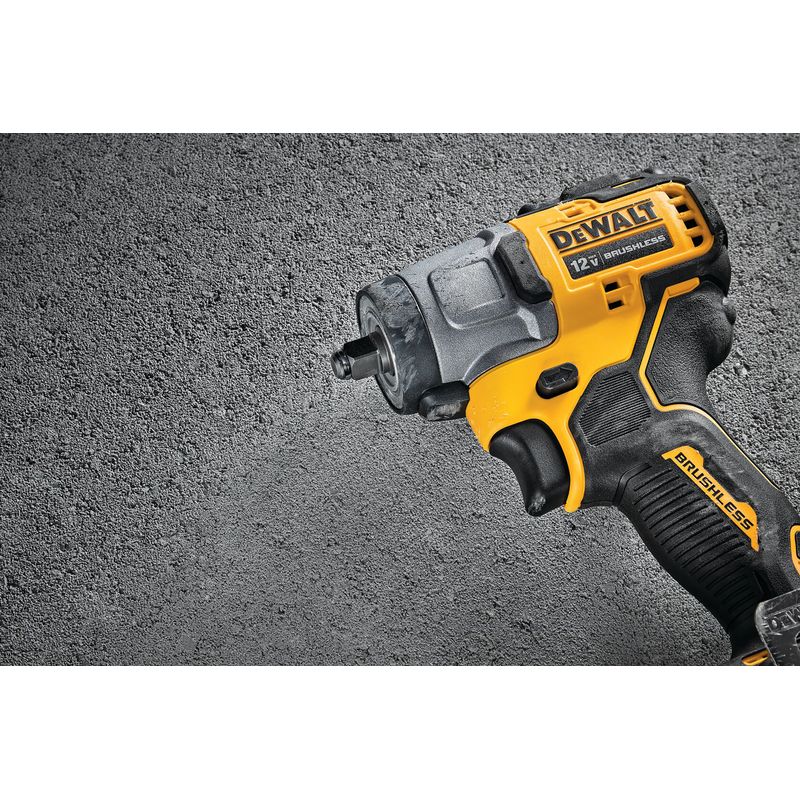 DeWalt - Xtreme 12V MAX Brushless 3/8 Impact Wrench Kit